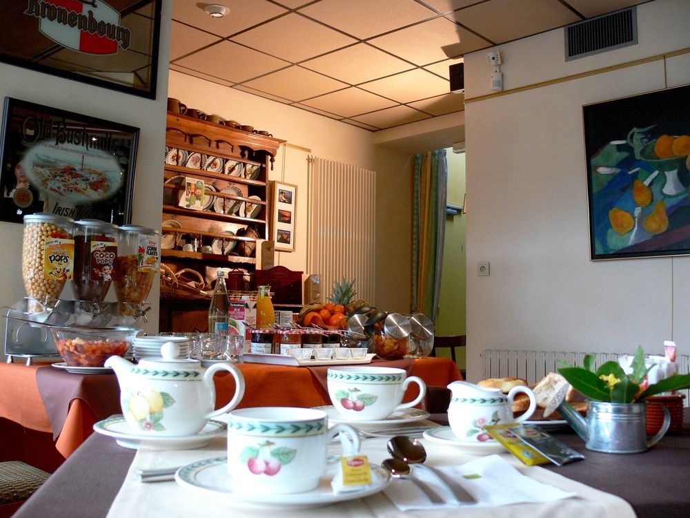 Logis Hotels Le Champalud Restaurant La Citadelle Oree-d'Anjou Екстериор снимка